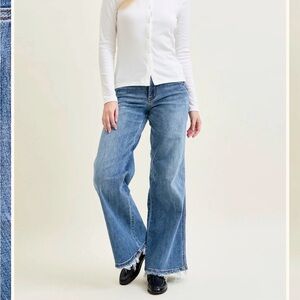 Judy Blue Sage Retro Wide Leg Women’s Jeans Size 0 / 24 Frayed Hem Whiskering